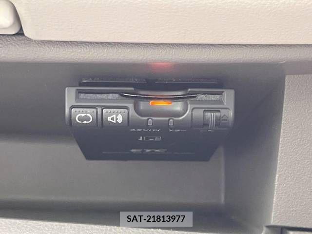 Nissan MARCH 2012-03 308115-4