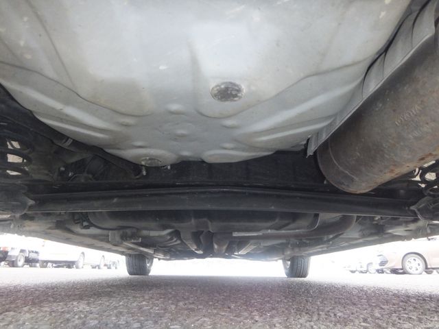 Toyota PORTE 2010-11 804-27