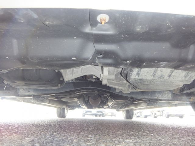 Toyota PORTE 2010-11 804-26