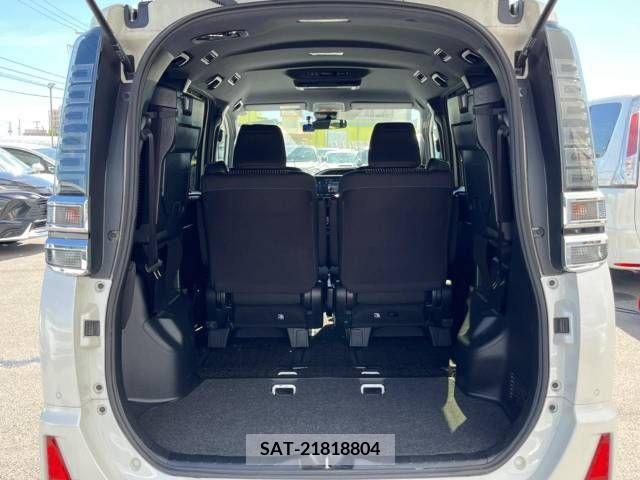 Toyota VOXY 2020-10 370328-14