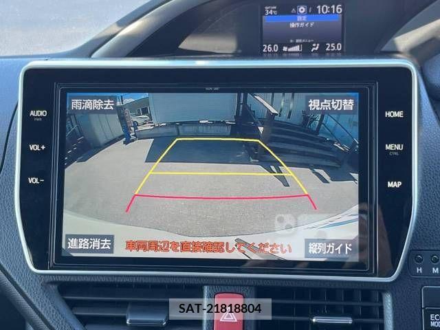 Toyota VOXY 2020-10 370328-3