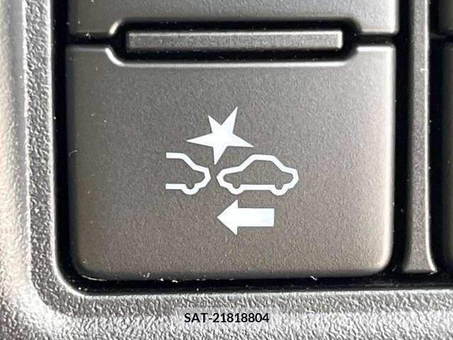 Toyota VOXY 2020-10 370328-5