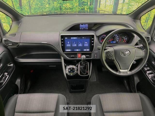 Toyota VOXY 2018-12 342570-1