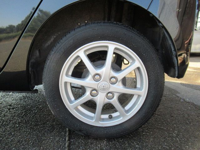 Toyota PIXIS EPOCH 2013-03 15316-17