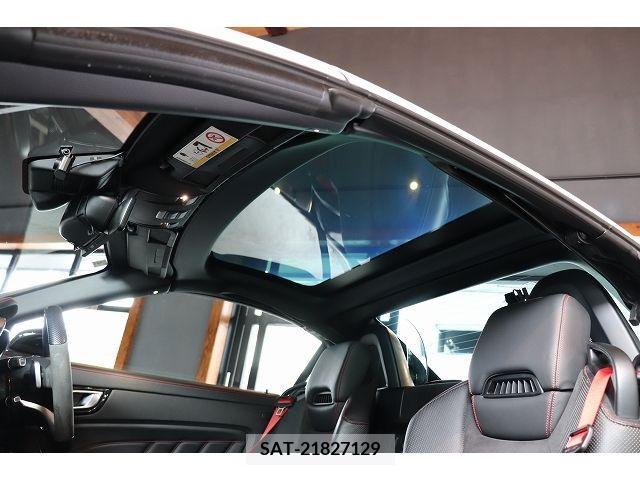 Amg C-CLASS 2018-08 217951-12