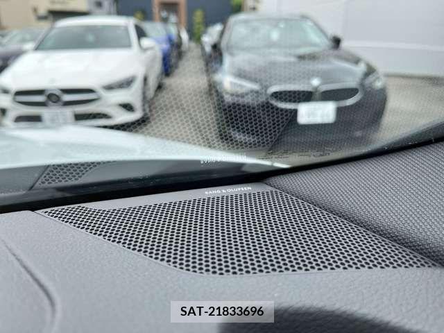 Audi E-TRON 2022-10 318043-7