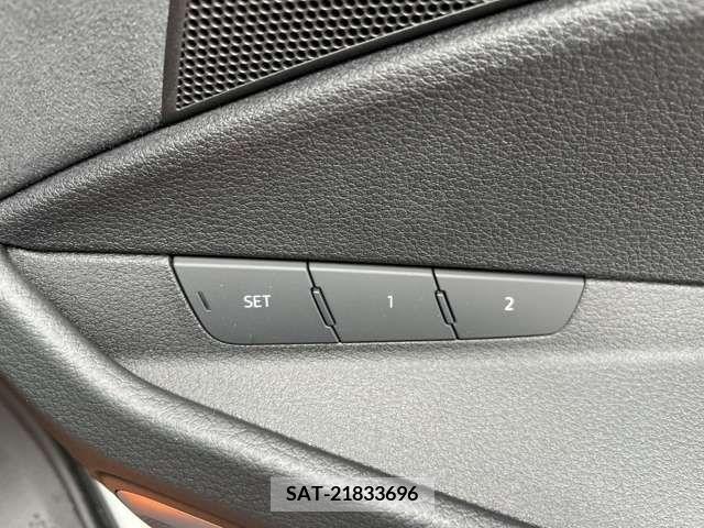 Audi E-TRON 2022-10 318043-12
