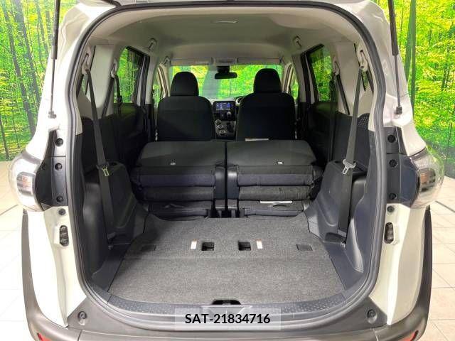 Toyota SIENTA 2017-05 298391-11