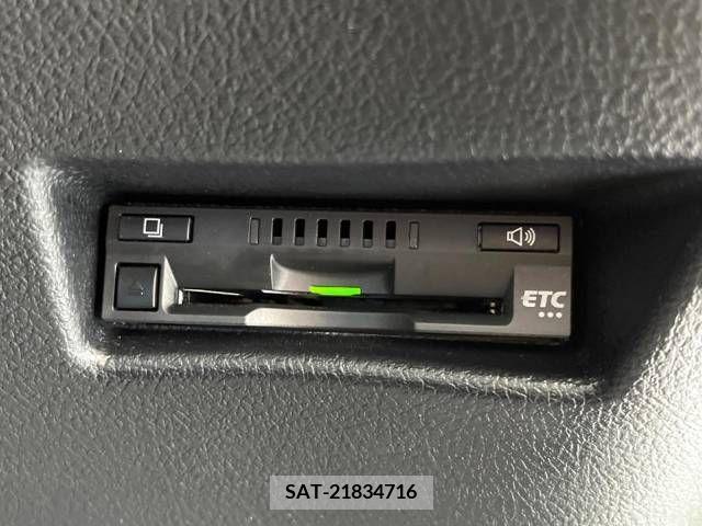 Toyota SIENTA 2017-05 298391-7