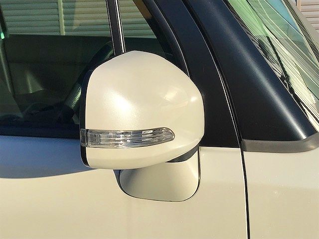 Toyota PIXIS SPACE 2011-10 28774-23