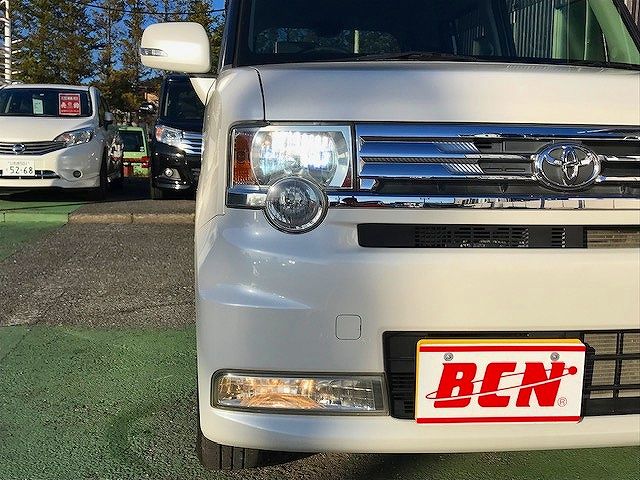 Toyota PIXIS SPACE 2011-10 28774-25