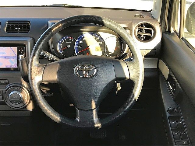 Toyota PIXIS SPACE 2011-10 28774-13