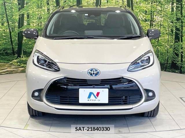 Toyota AQUA 2023-01 347058-14