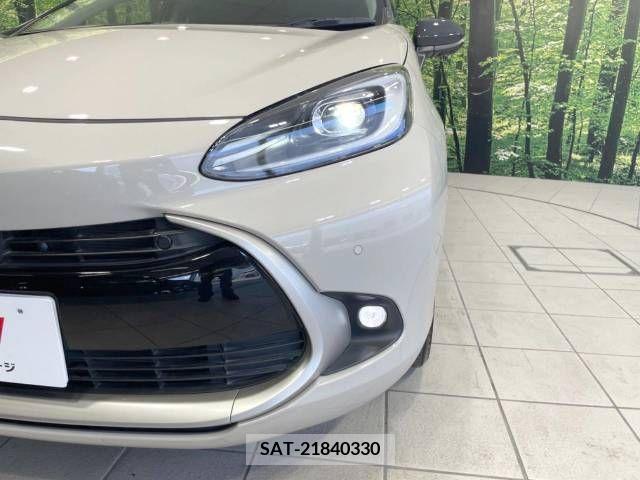 Toyota AQUA 2023-01 347058-12