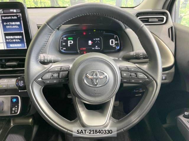 Toyota AQUA 2023-01 347058-11