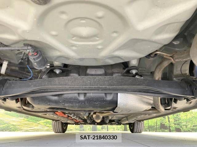 Toyota AQUA 2023-01 347058-19