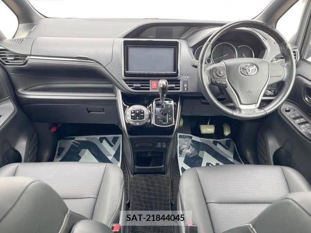 Toyota ESQUIRE 2015-09 321460-1