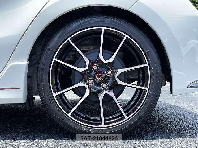 Toyota AQUA 2016-08 314049-3