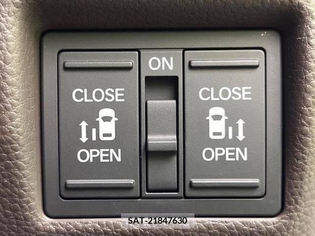 Honda N BOX 2019-03 378887-4