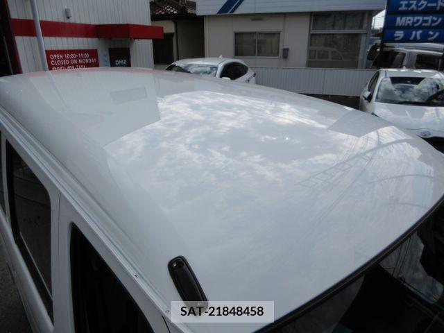 Toyota PIXIS VAN 2018-04 281456-8
