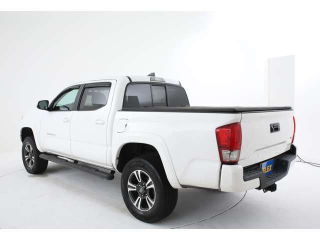 Toyota TACOMA 2016-10 11757-10