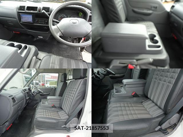 Mazda BONGO VAN 2019-07 395982-14