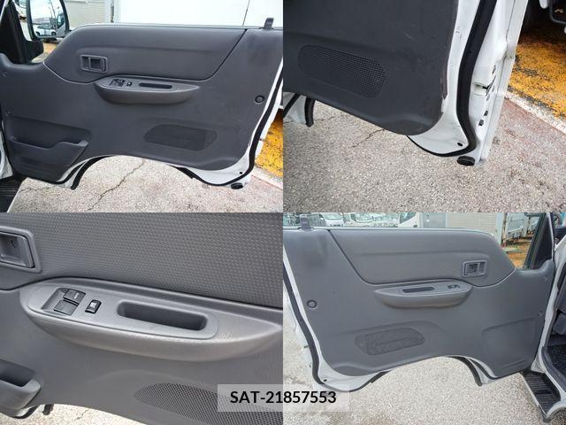 Mazda BONGO VAN 2019-07 395982-12