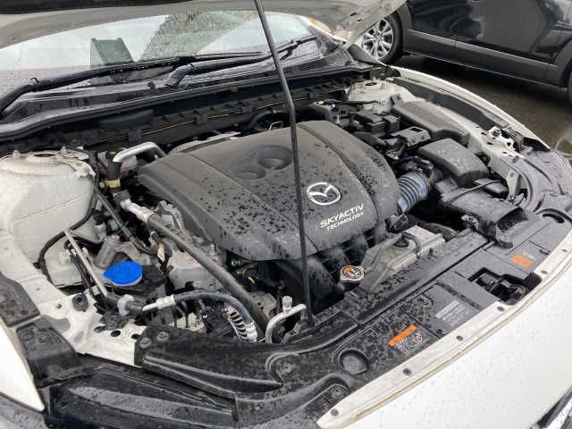Mazda ATENZA WAGON 2018-08 6419-3