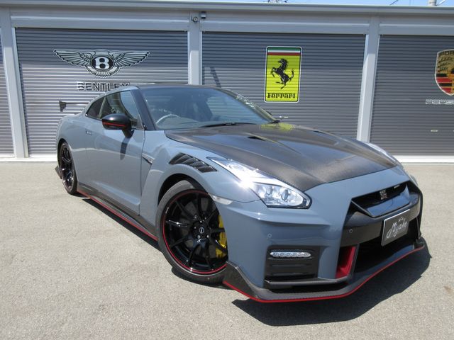 Nissan GT-R 2021-11 3253-4