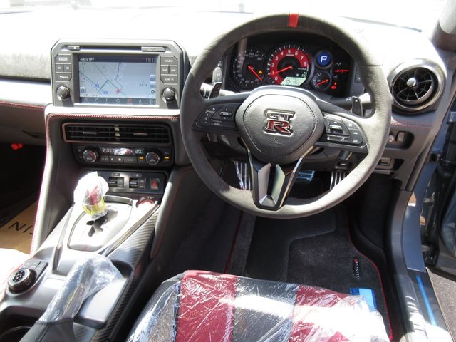 Nissan GT-R 2021-11 3253-15
