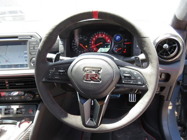 Nissan GT-R 2021-11 3253-16