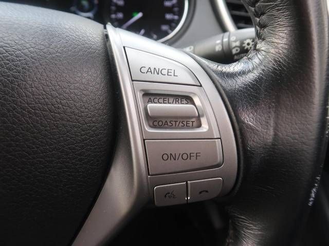 Nissan X-TRAIL 2015-02 190043-6