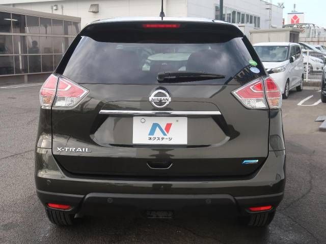 Nissan X-TRAIL 2015-02 190043-15