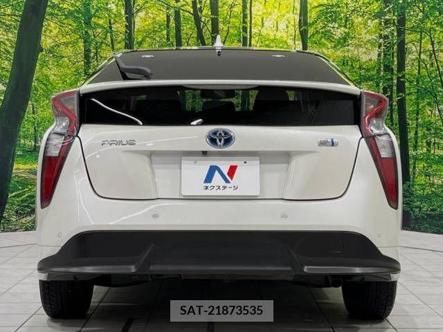 Toyota PRIUS 2017-11 338531-15