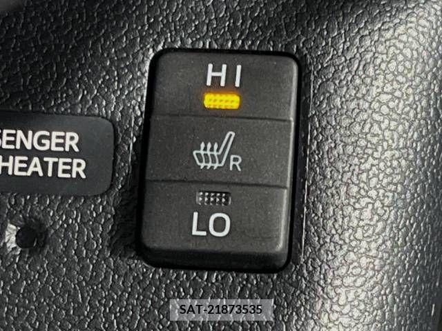 Toyota PRIUS 2017-11 338531-4