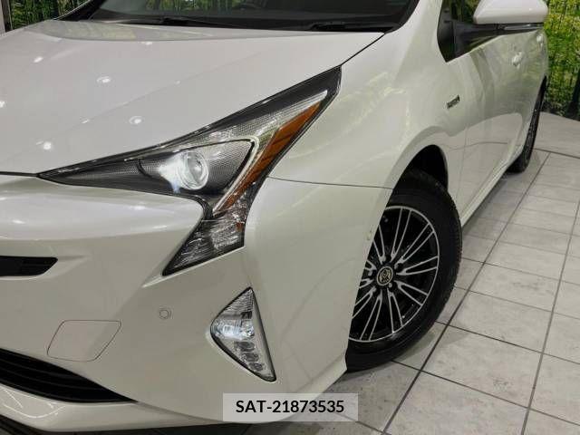 Toyota PRIUS 2017-11 338531-12