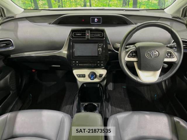 Toyota PRIUS 2017-11 338531-1