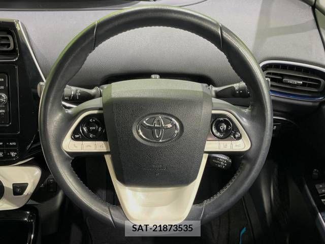 Toyota PRIUS 2017-11 338531-11