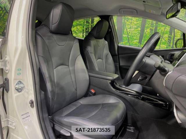 Toyota PRIUS 2017-11 338531-8