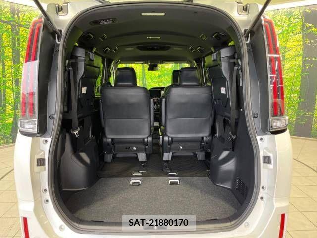 Toyota ESQUIRE 2018-04 237789-10