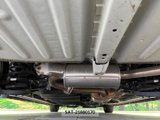 Toyota ESQUIRE 2018-04 237789-19