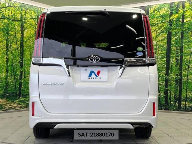 Toyota ESQUIRE 2018-04 237789-15