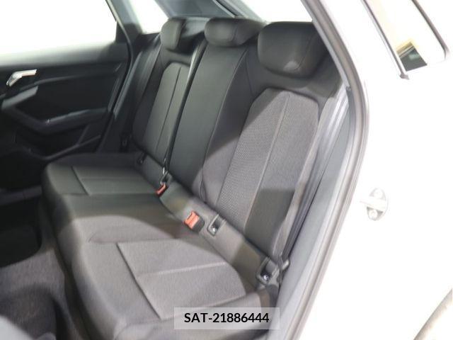 Audi A3 2023-05 203513-17
