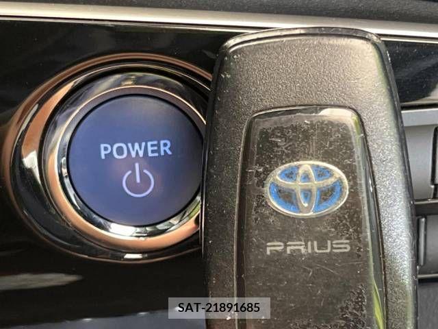 Toyota PRIUS 2017-03 281965-7