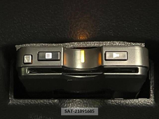 Toyota PRIUS 2017-03 281965-6