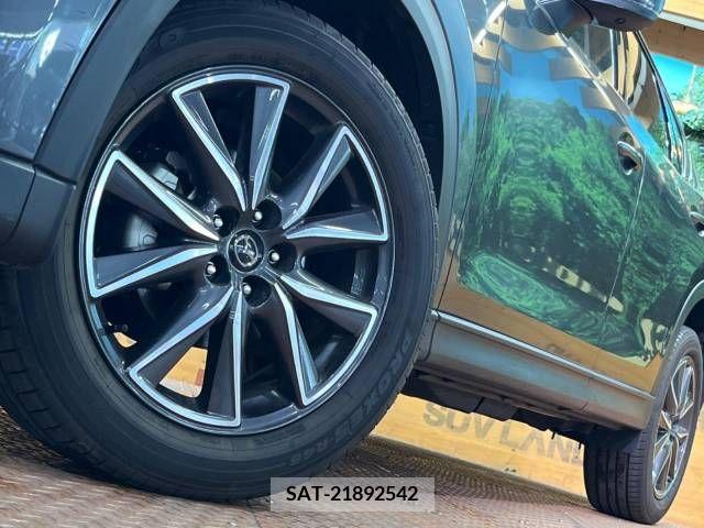 Mazda CX-5 2018-03 297014-15