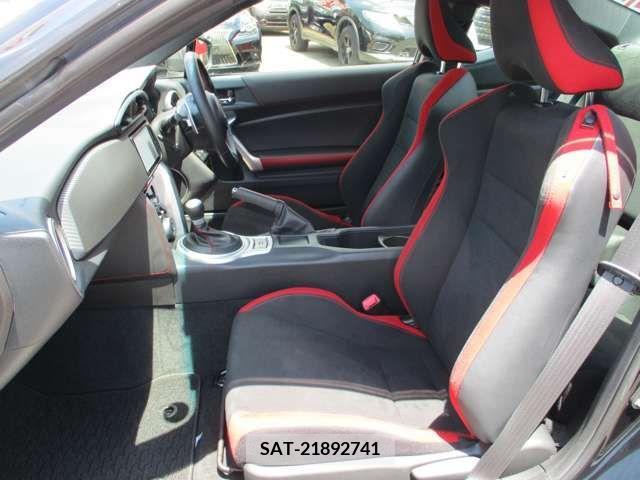 Toyota 86 2018-09 347526-8