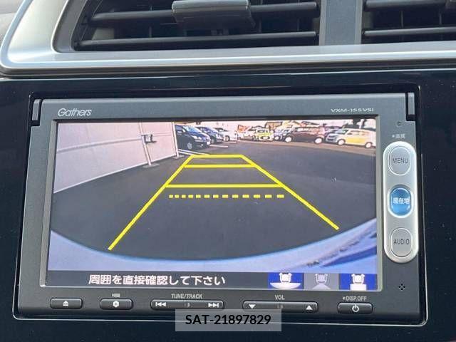 Honda FIT 2015-04 390828-3
