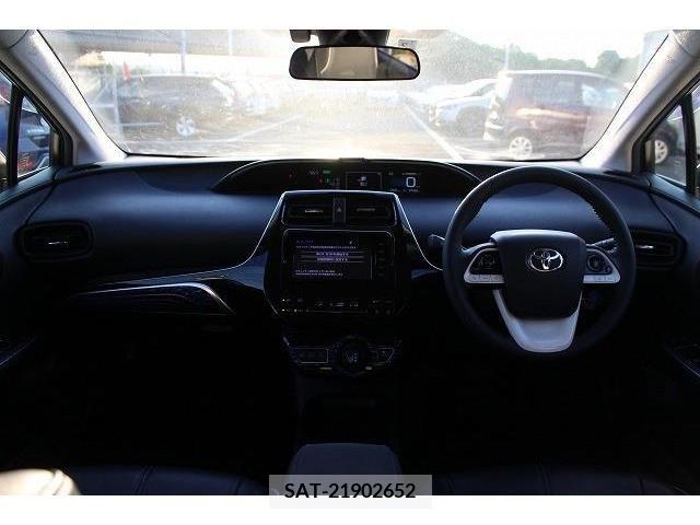 Toyota PRIUS 2016-02 345971-14