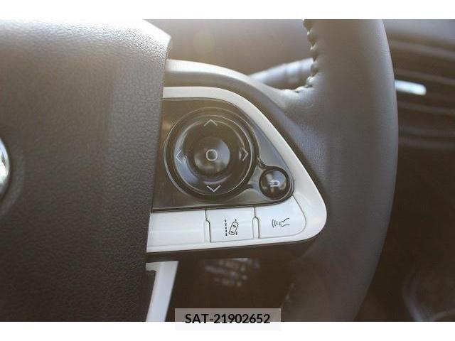 Toyota PRIUS 2016-02 345971-4